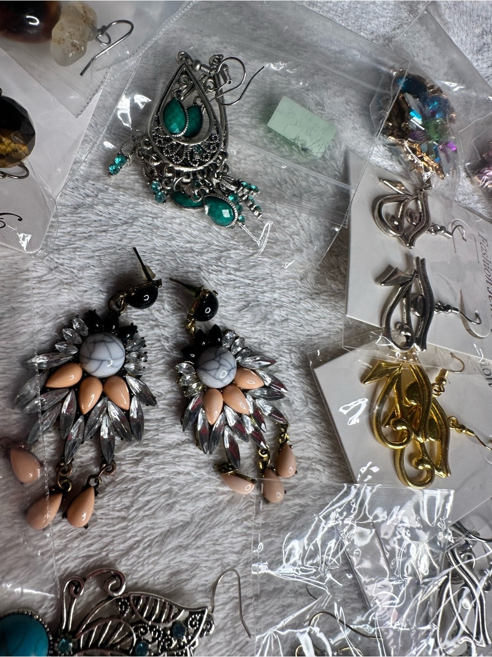 Earring Collection - Picture 11 of 16